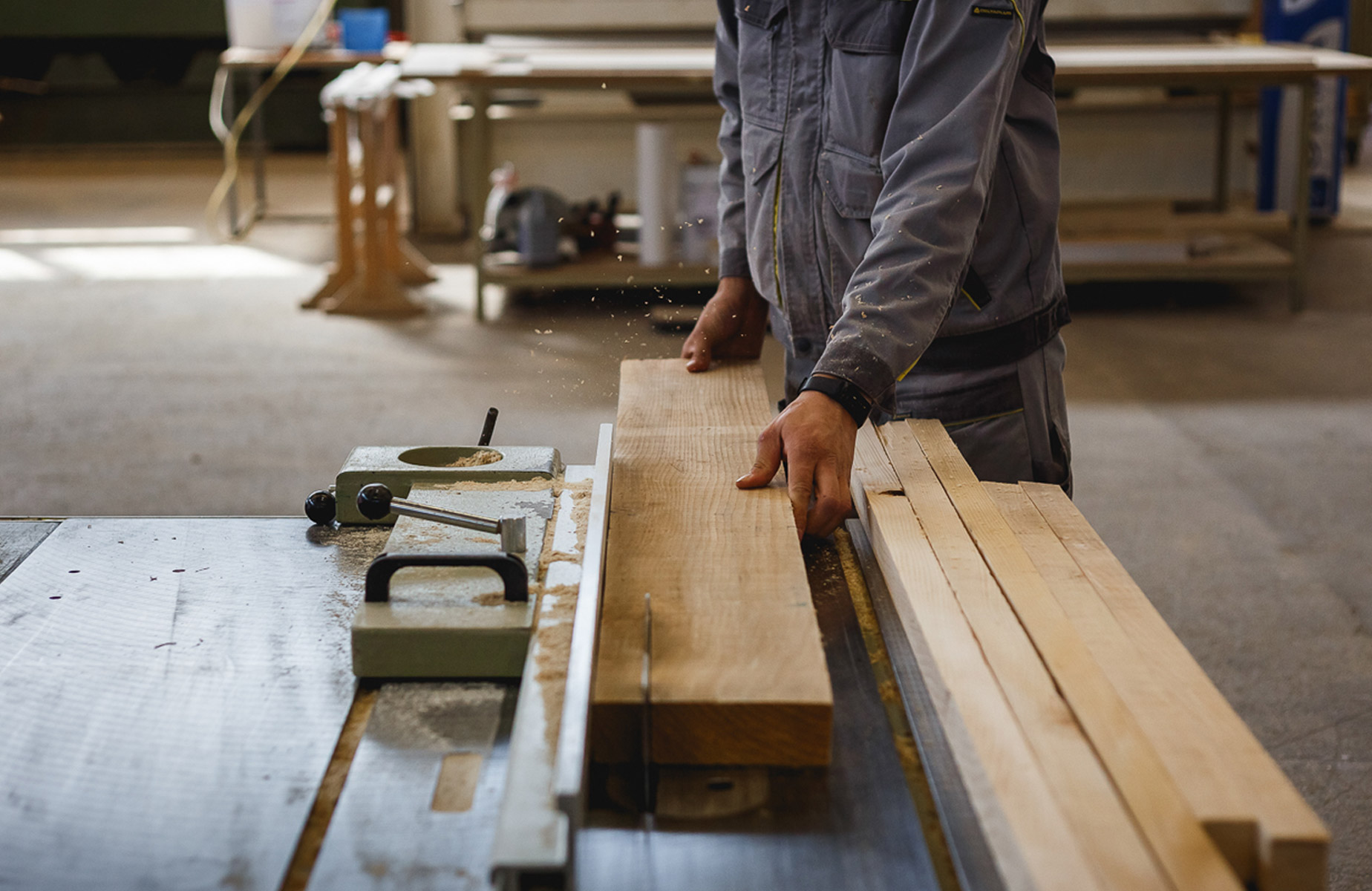 INTERNOVA Wooden Tailor Made Furniture